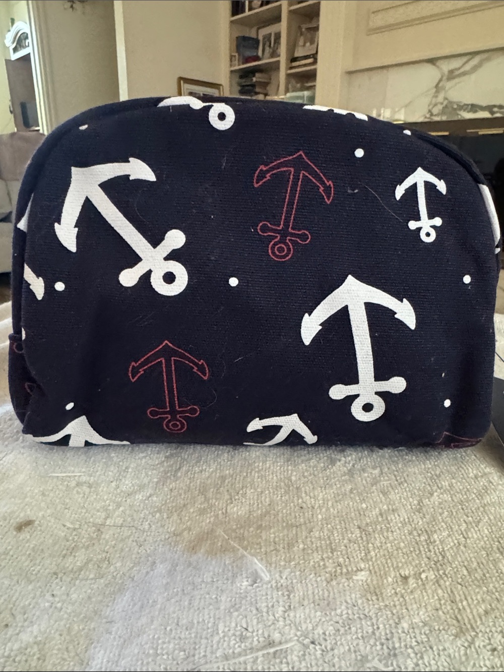 NWT, Tommy Hilfiger utility/ cosmetic pouch - Picture 5 of 7
